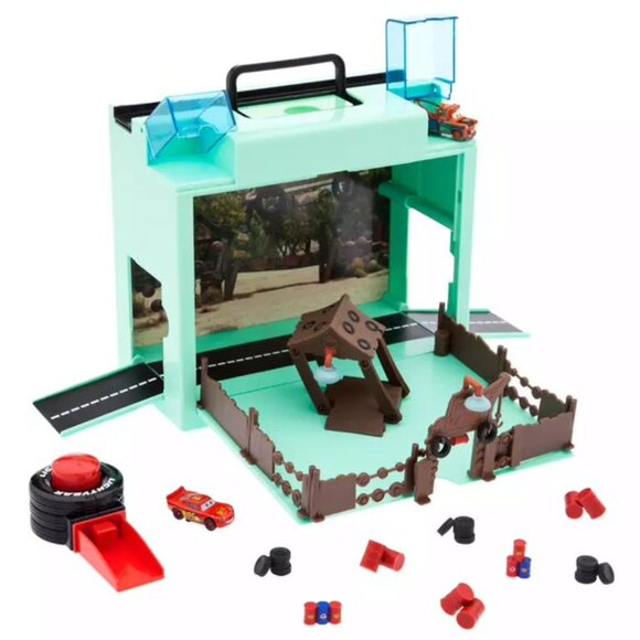 Disney Other - Disney Parks Maters Junkyard On-The-Go Play Set Cars new A1A2